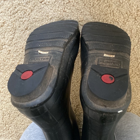 Hunter women’s rain boots - Picture 4 of 4